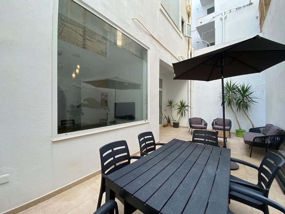 Hard To Come By - Modern & Huge House In Sliema Esterno foto